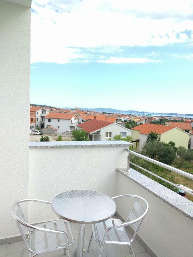 Local Lifestyle Apartment Zadar Exterior photo